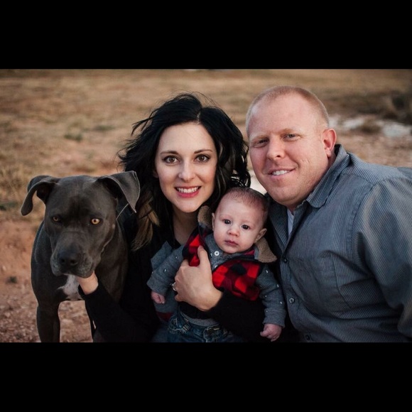 Meet your Posher, Katherine - Picture 2 of 2